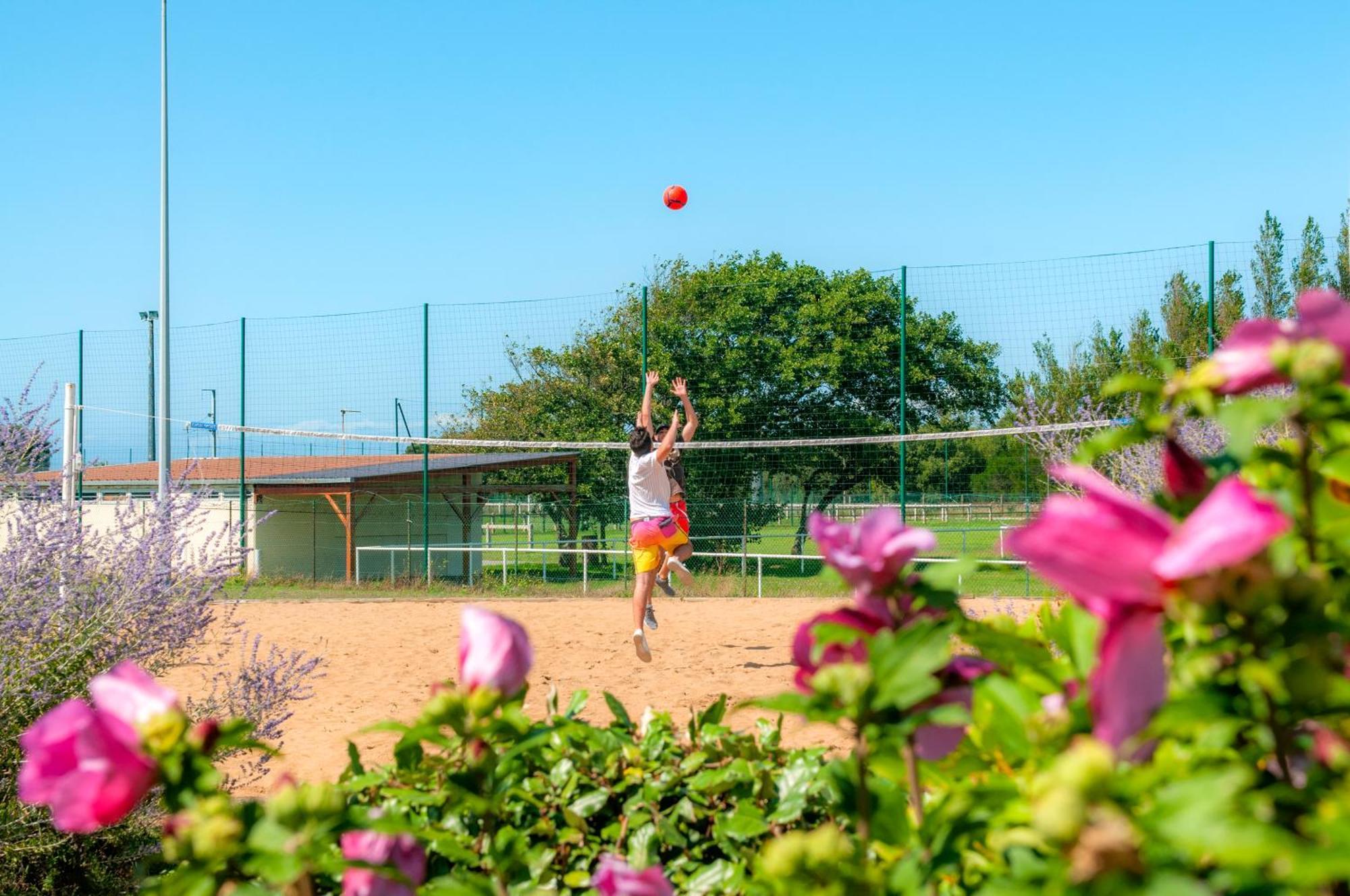 Village Club Goelia Les Voiles Blanches Batz-sur-Mer Exteriör bild
