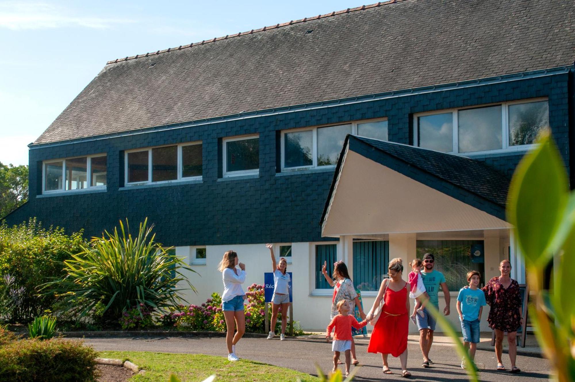 Village Club Goelia Les Voiles Blanches Batz-sur-Mer Exteriör bild